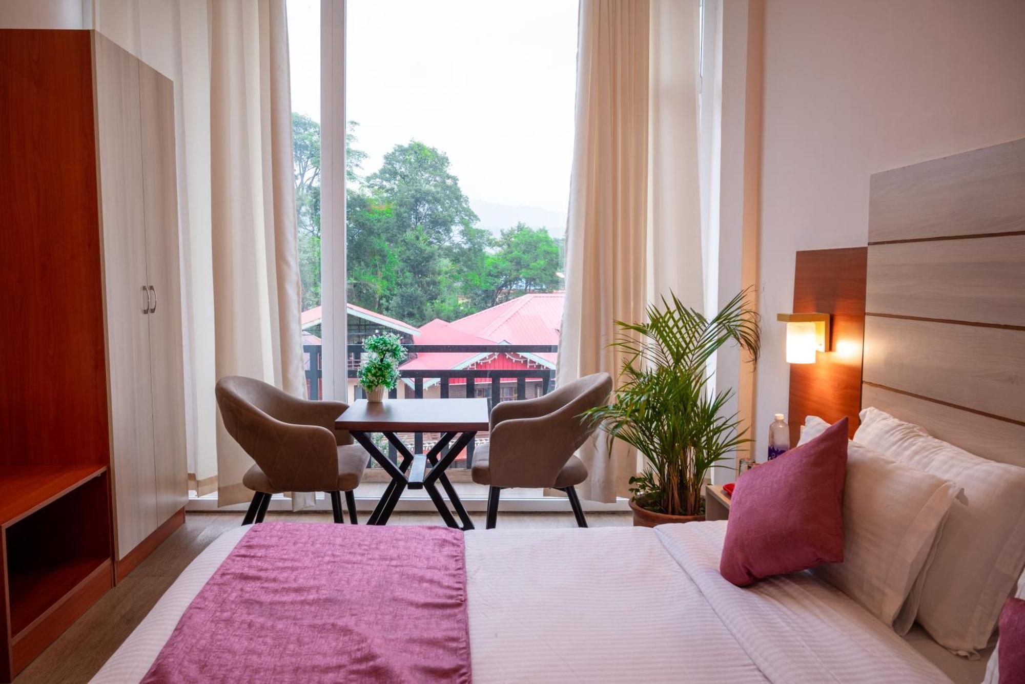 Hotel Sagar Residency - Best Mountain View Hotel In ปาแลมปูร์ ภายนอก รูปภาพ