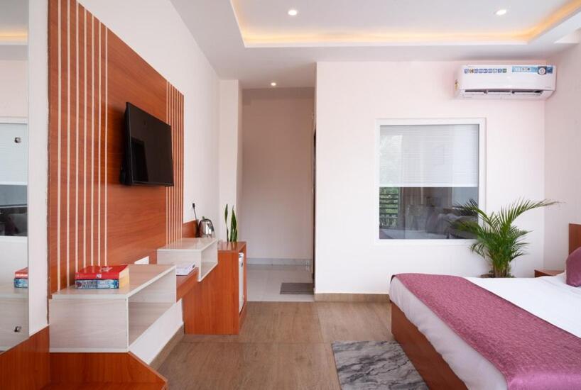 Hotel Sagar Residency - Best Mountain View Hotel In ปาแลมปูร์ ภายนอก รูปภาพ