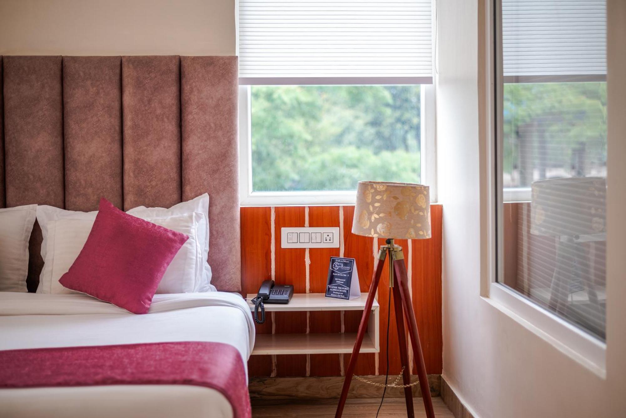 Hotel Sagar Residency - Best Mountain View Hotel In ปาแลมปูร์ ภายนอก รูปภาพ